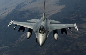Куліба розповів, коли F-16 почнуть охороняти повітряний простір України Куліба розповів, коли F-16 почнуть охороняти повітряний простір України