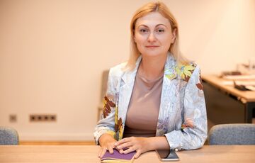 В ”Слуге народа” анонсировали кадровые ротации в Кабмине на следующей неделе  В ”Слуге народа” анонсировали кадровые ротации в Кабмине на следующей неделе