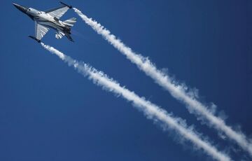 Передача Україні винищувачів F-16: у Пентагоні виступили з невтішною заявою Передача Україні винищувачів F-16: у Пентагоні виступили з невтішною заявою