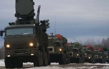У Білорусь із Росії доставили черговий ешелон із військовою технікою У Білорусь із Росії доставили черговий ешелон із військовою технікою