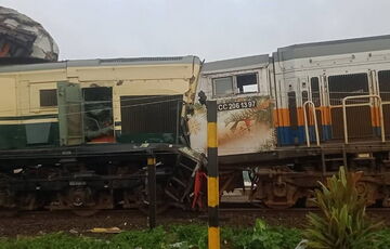 В Індонезії зіткнулися пасажирські потяги: є загиблі, багато постраждалих