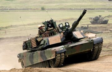 Австралия передала Украине танки M1A1 Abrams Австралия передала Украине танки M1A1 Abrams