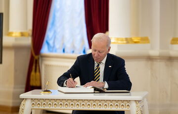 Байден назвав великою помилкою призупинення участі Росії в ДСНО