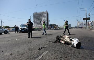 Не только охота на Patriot: эксперт рассказал о других целях атак России на Киев 