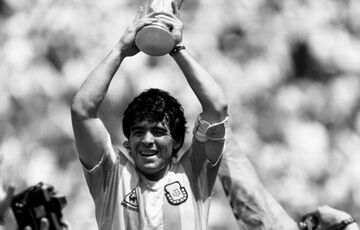 Опубликовано последнее видео с живым Марадоной Опубликовано последнее видео с живым Марадоной