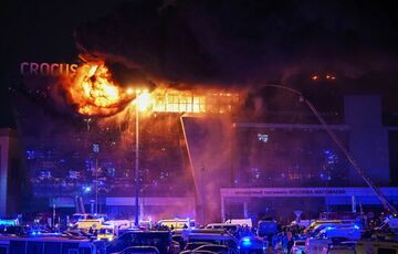 Теракт у ”Крокусі”: підозрюваному відрізали вухо, а в Росії заговорили про смертну кару