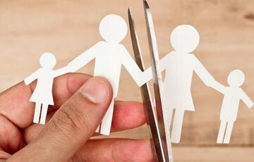 Все в прошлом: самые громкие звездные разводы уходящего года