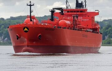 В российском порту зафиксировали утечку аммиака из танкера