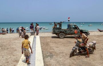 Россия передавала йеменским хуситам спутниковые данные для ударов по торговым судам в Красном море