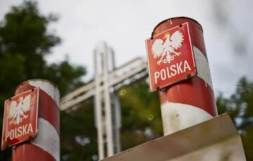 Польские перевозчики продолжают блокировать границу: в очереди скопились 4 тысячи грузовиков 