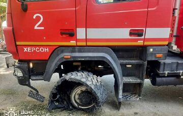 Российские военные атаковали спасателей в Херсоне Российские военные атаковали спасателей в Херсоне