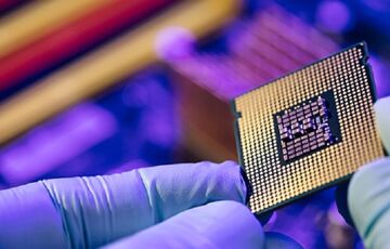 Китай заблокировал импорт рыбы и цитрусовых из Тайваня: чипы трогать не стали