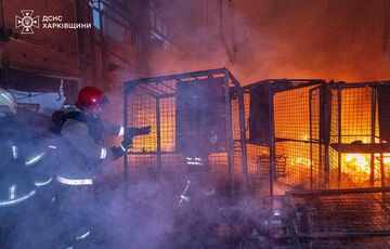 Российские дроны атаковали почтовый терминал в пригороде Харькова Российские дроны атаковали почтовый терминал в пригороде Харькова