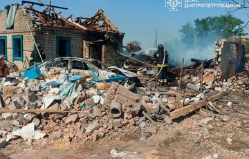 Росіяни атакували КАБами Дніпропетровщину: є загибла