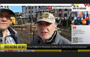 У нас было 20 секунд, чтобы убежать: волонтер из США рассказал, что пережил при обстреле отеля в Кривом Роге