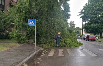 В Киевской области начались аварийные отключения света