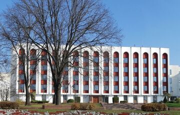 В МИД Беларуси просят ЕС ”одуматься” из-за введения ЕС новых санкций  В МИД Беларуси просят ЕС ”одуматься” из-за введения ЕС новых санкций