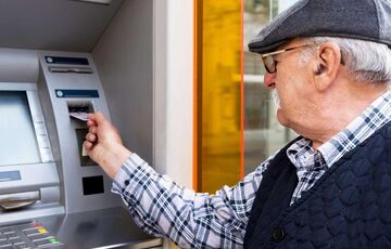 З вересня зміниться порядок видачі пенсій - Мінсоцполітики пояснило чому З вересня зміниться порядок видачі пенсій - Мінсоцполітики пояснило чому