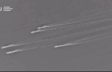 Появились кадры рейда ГУР на буровую установку ”Крым-2” 11 сентября, когда был сбит Су-30