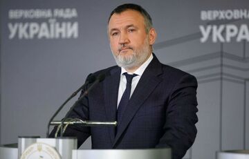 Нардепу Кузьмину объявили подозрение в госизмене Нардепу Кузьмину объявили подозрение в госизмене