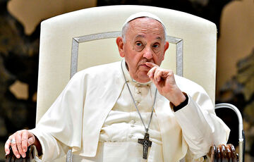 У Ватикані заявили про погіршення стану Папи Римського