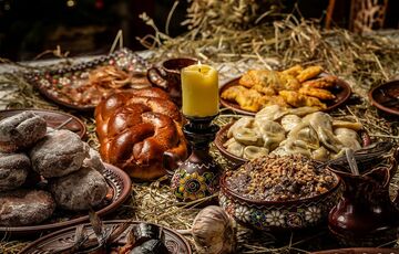 Сочельник у православных: традиции и угощения на праздничном столе Сочельник у православных: традиции и угощения на праздничном столе