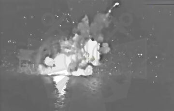 ВМС атаковали одну из газовых вышек в акватории Черного моря