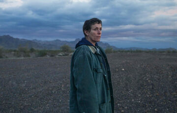 З'явився трейлер гучного фільму ”Земля кочівників” з Френсіс Макдорманд, - ВИДЕО