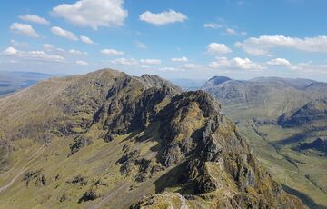 Група туристів загинула на небезпечному гірському маршруті у Шотландії