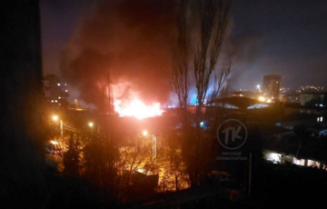 Россияне нанесли удар по центральному рынку Краматорска: видео