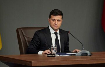 Зеленский заверил, что власти удается сдерживать коронавирус Зеленский заверил, что власти удается сдерживать коронавирус