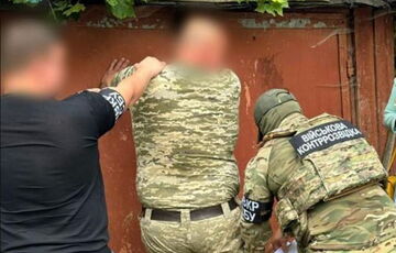 В Тернопольской области сотрудник ТЦК торговал гуманитарными авто для ВСУ