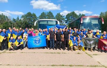 Обмен пленными: домой вернулись украинцы, которые были в плену более 10 лет (фото)