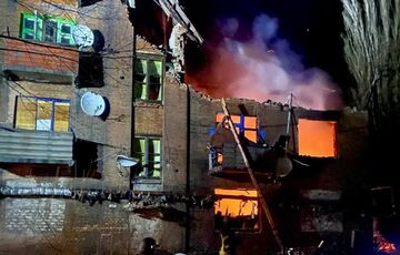 Удар по Краматорську: російські військові зруйнували під'їзд багатоквартирного будинку