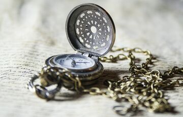 Украина перешла на летнее время: как правильно перевести часы Украина перешла на летнее время: как правильно перевести часы