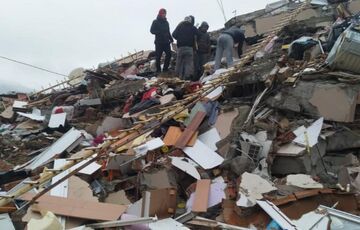 Турцию и Сирию накрыло мощное землетрясение: 200 человек погибли 