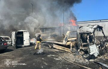 Россияне массированно атаковали промышленную зону Славянска