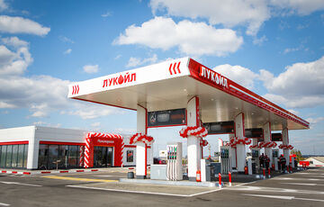 Украина готова к консультациям с ЕС из-за ситуации с транзитом нефти ”Лукойла”