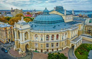 ЮНЕСКО взял под усиленную защиту здания одесской Оперы и филармонии