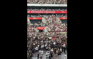 Польща депортує 57 українців після заворушень на концерті Макса Коржа у Варшаві