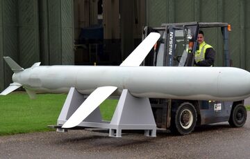 В НАТО призвали передать Украине ракеты средней дальности