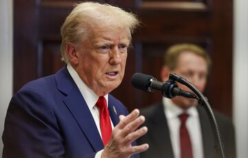 Трамп жорстко закликав Путіна зупинити війну проти України