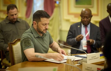 Зеленський визнав, що контрнаступ йде повільно: ”Але це не фільм” Зеленський визнав, що контрнаступ йде повільно: ”Але це не фільм”