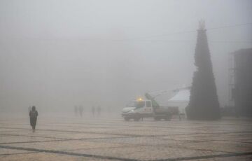 У Києві встановили ”Ялинку незламності”: фото У Києві встановили ”Ялинку незламності”: фото