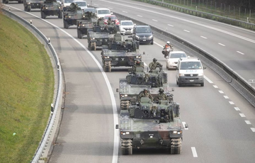 Швейцария может снять запрет на поставку оружия Украине