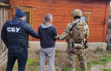 В Славянске задержали российского агента, осуществляющего сбор разведданных для врага  В Славянске задержали российского агента, осуществляющего сбор разведданных для врага