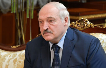 Лукашенко анонсував швидку розв'язку війни в Україні Лукашенко анонсував швидку розв'язку війни в Україні
