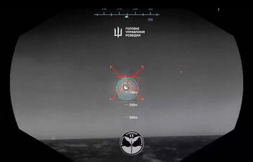 Україна першою у світі збила російський винищувач Су-30 з морського дрону Magura Україна першою у світі збила російський винищувач Су-30 з морського дрону Magura