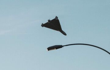 На юге Украины оккупанты впервые ударили дронами-камикадзе по линии фронта  На юге Украины оккупанты впервые ударили дронами-камикадзе по линии фронта