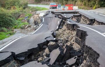 Що робити під час землетрусу: корисна інфографіка